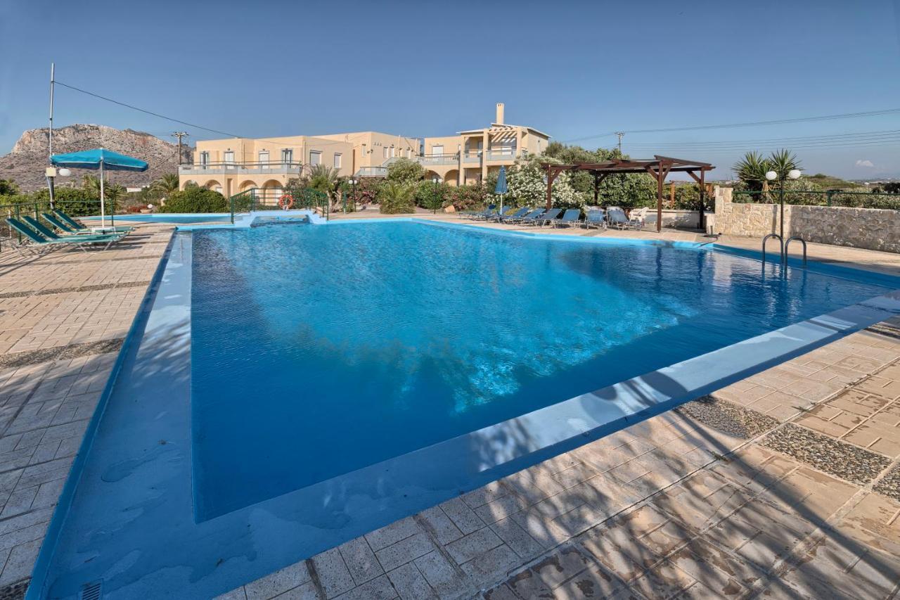 Anthemis Aparthotel Stavros  Ngoại thất bức ảnh